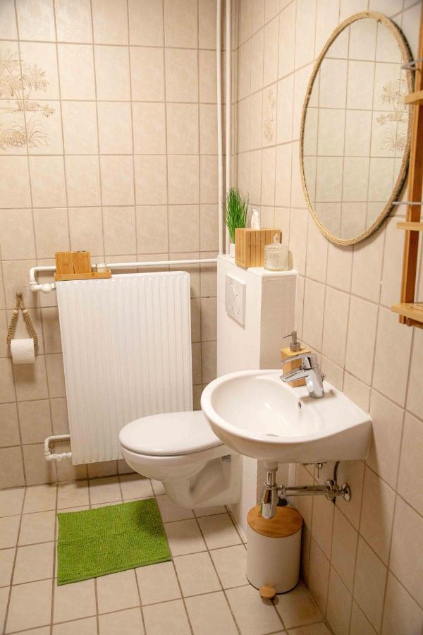 Gutshof Zum Wurzgarten Hainbach Exteriör bild